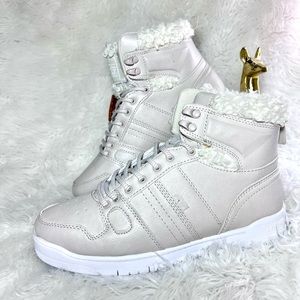 Levi's Womens BB Hi Plush Hightop Sneaker Shoe Size 9.5 Beige